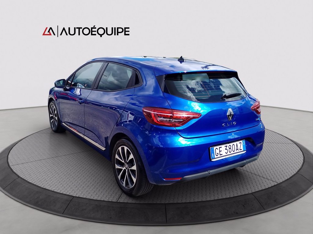 RENAULT Clio 1.6 E-Tech hybrid Zen 140cv auto my21