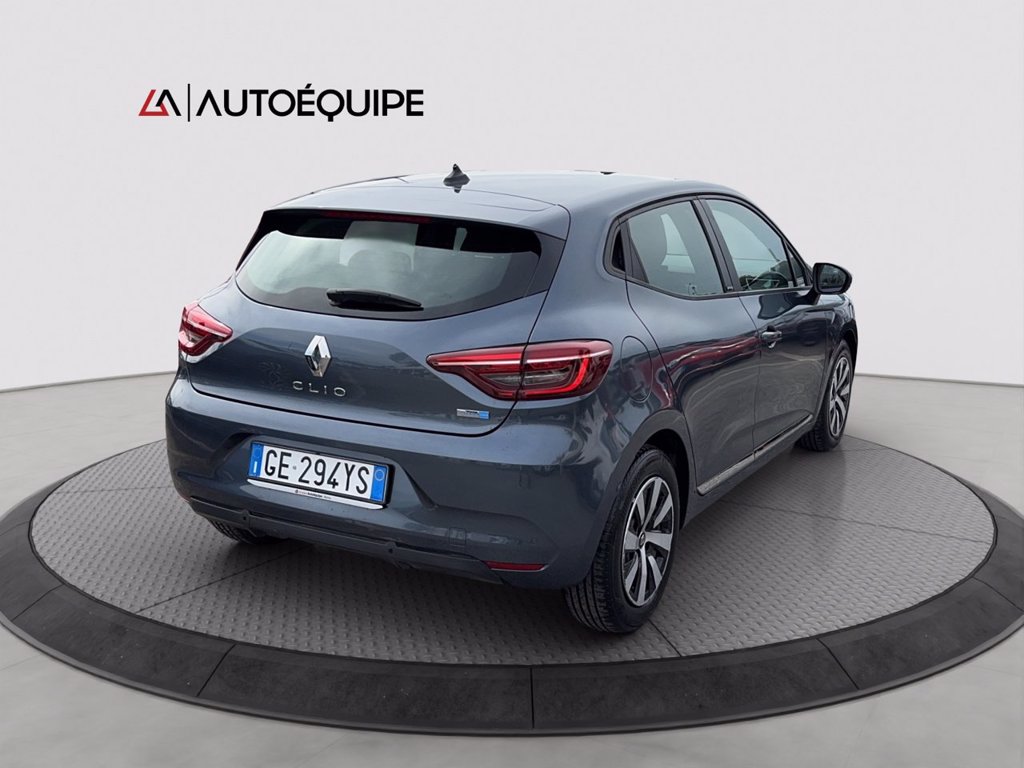 RENAULT Clio 1.6 E-Tech hybrid Zen 140cv auto