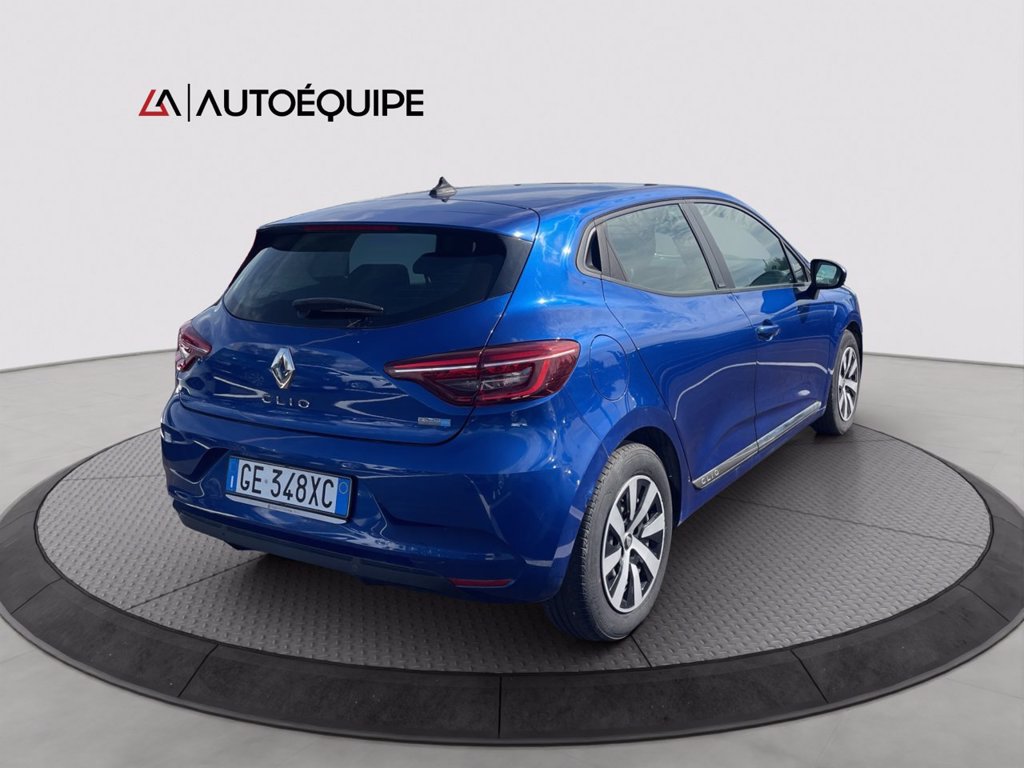 RENAULT Clio 1.6 E-Tech hybrid Zen 140cv auto