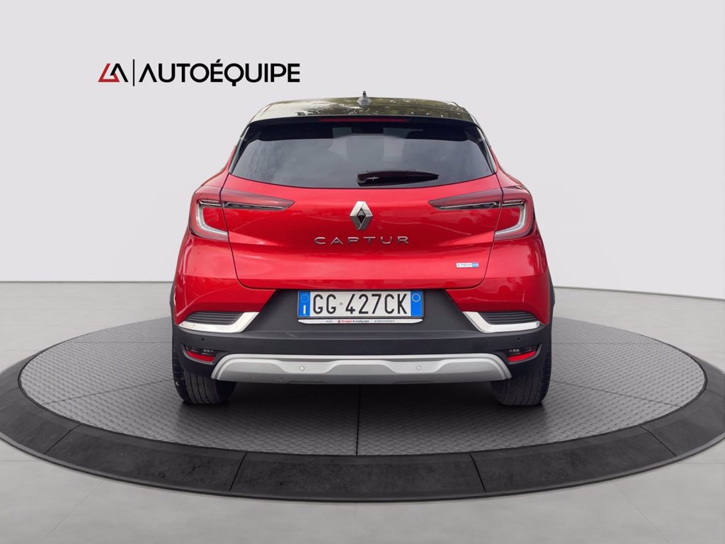 RENAULT Captur 1.6 E-Tech hybrid Intens 145cv auto