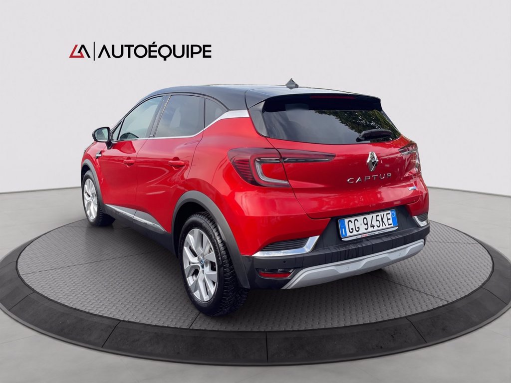 RENAULT Captur 1.6 E-Tech hybrid Intens 145cv auto