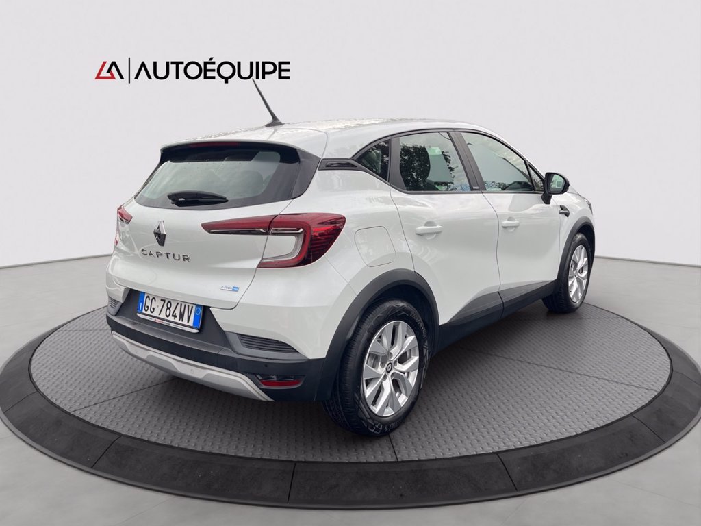 RENAULT Captur 1.6 E-Tech hybrid Business 145cv auto