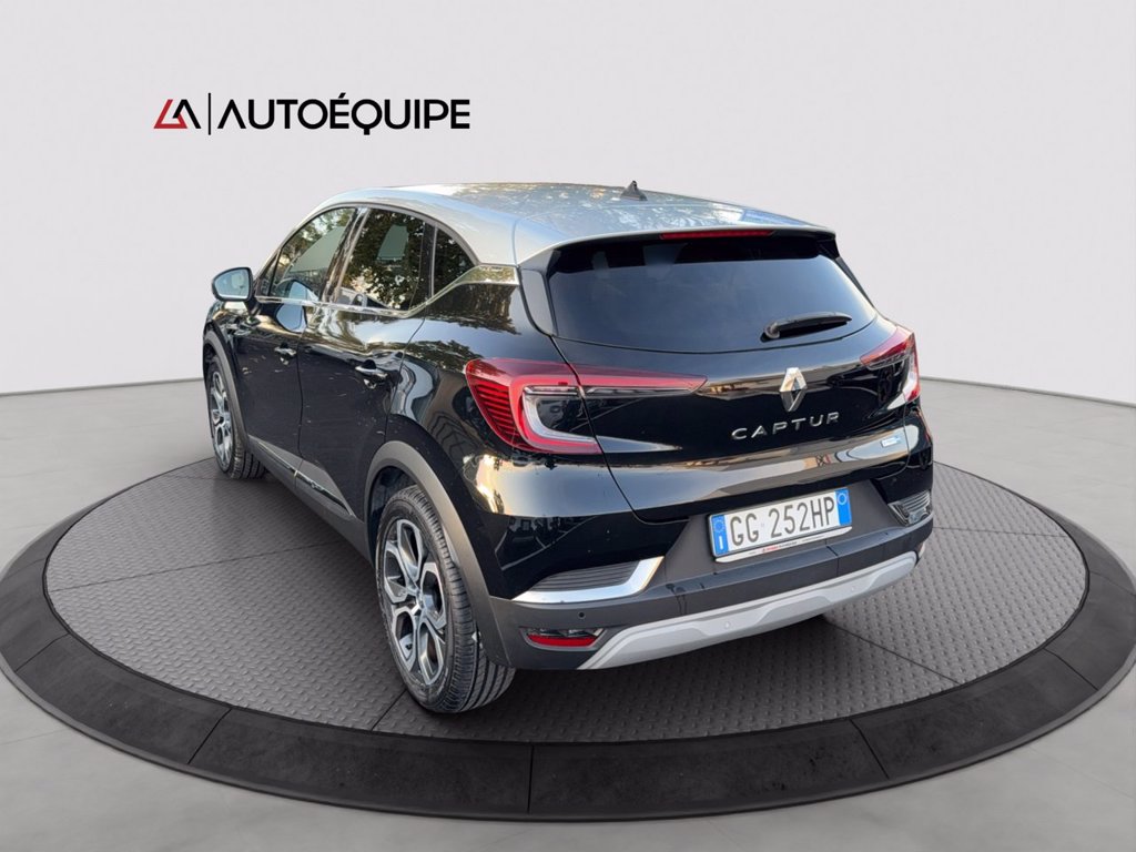 RENAULT Captur 1.6 E-Tech hybrid Intens 145cv auto