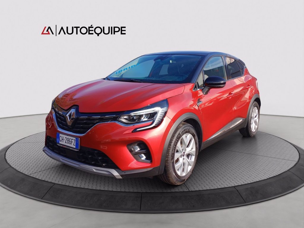 RENAULT Captur 1.6 E-Tech hybrid Intens 145cv auto