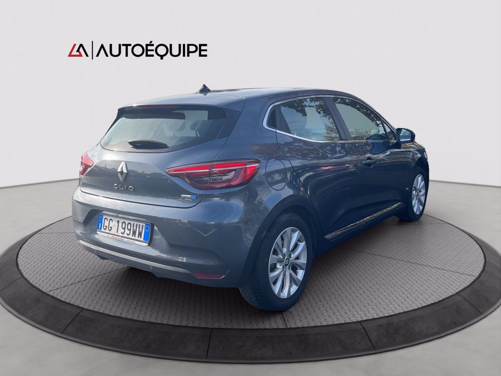 RENAULT Clio 1.6 E-Tech hybrid Intens 140cv auto my21