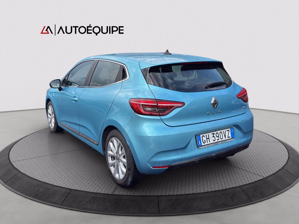 RENAULT Clio 1.6 E-Tech hybrid Intens 140cv auto my21